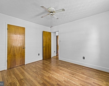 2917 First Street - Photo Thumbnail 29