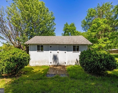 2917 First Street - Photo Thumbnail 43
