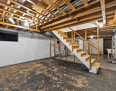 2917 First Street - Photo Thumbnail 32