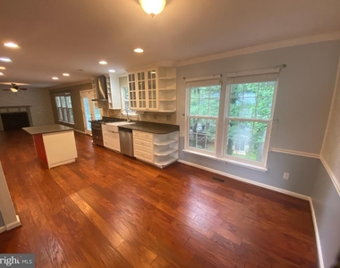 23 Stoneridge Court - Photo Thumbnail 7