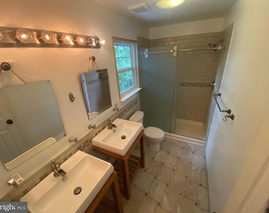 23 Stoneridge Court - Photo Thumbnail 9