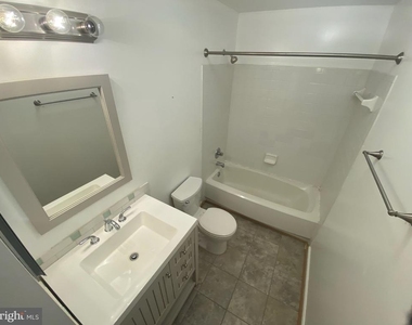 23 Stoneridge Court - Photo Thumbnail 11