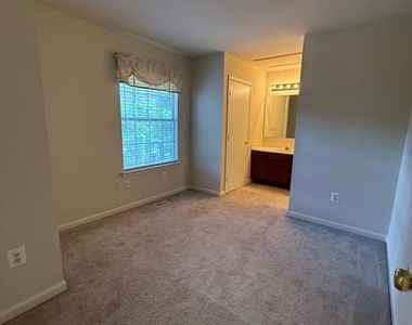 106 Wind Ridge Drive - Photo Thumbnail 7
