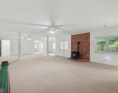 10 Piper Place - Photo Thumbnail 36