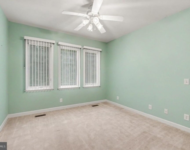 10 Piper Place - Photo Thumbnail 33