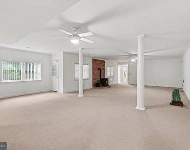 10 Piper Place - Photo Thumbnail 37