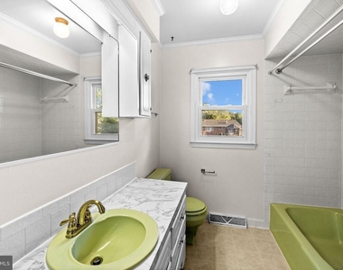 308 Butternut Drive - Photo Thumbnail 14