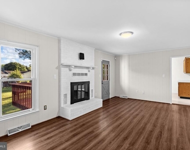 308 Butternut Drive - Photo Thumbnail 12
