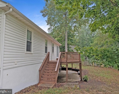 6501 Royal Oaks Drive - Photo Thumbnail 1