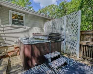 12510 Basswood Drive - Photo Thumbnail 7