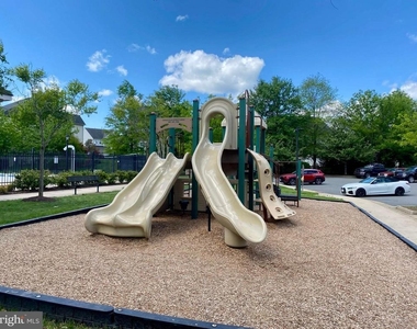 8416 Churchside Drive - Photo Thumbnail 82