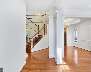 8416 Churchside Drive - Photo Thumbnail 39