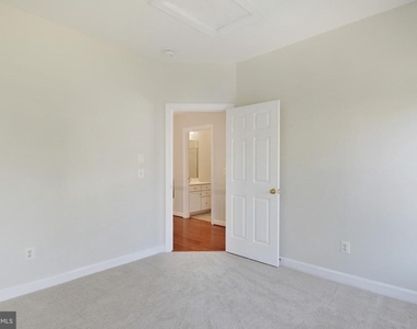 8416 Churchside Drive - Photo Thumbnail 55
