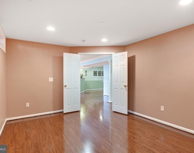 8416 Churchside Drive - Photo Thumbnail 67