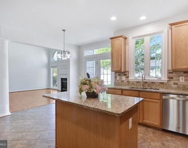 8416 Churchside Drive - Photo Thumbnail 52