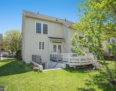 8416 Churchside Drive - Photo Thumbnail 28