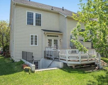 8416 Churchside Drive - Photo Thumbnail 29