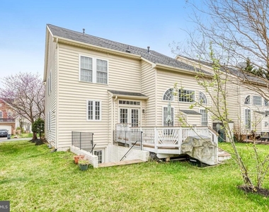 8416 Churchside Drive - Photo Thumbnail 19