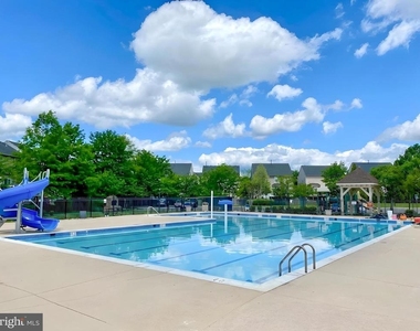8416 Churchside Drive - Photo Thumbnail 81