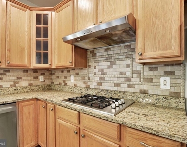 8416 Churchside Drive - Photo Thumbnail 50