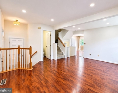 8268 Vermont Place - Photo Thumbnail 1