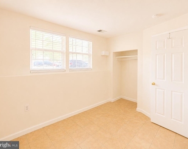 8268 Vermont Place - Photo Thumbnail 23
