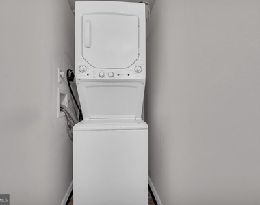 2800 Pulpit Hill Court - Photo Thumbnail 21