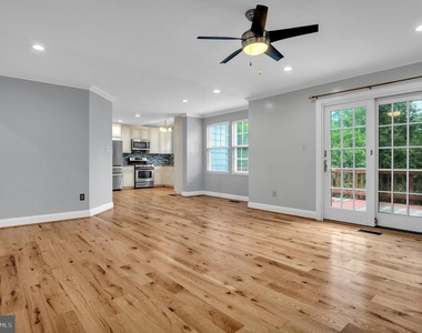 2800 Pulpit Hill Court - Photo Thumbnail 3