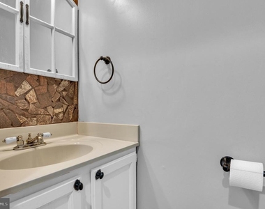2800 Pulpit Hill Court - Photo Thumbnail 6