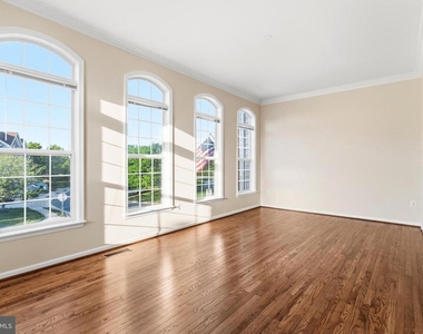 44117 Saxony Terrace - Photo Thumbnail 3