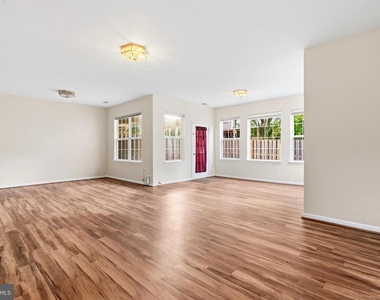 44117 Saxony Terrace - Photo Thumbnail 27