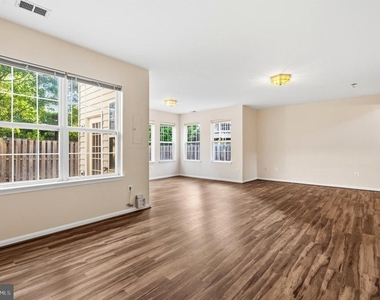 44117 Saxony Terrace - Photo Thumbnail 29