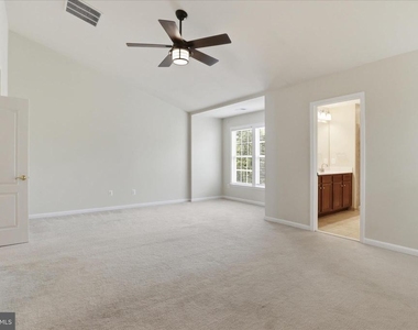 21927 Bayard Terrace - Photo Thumbnail 18