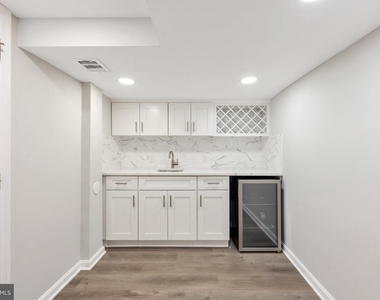 3825 Larchwood Road - Photo Thumbnail 16