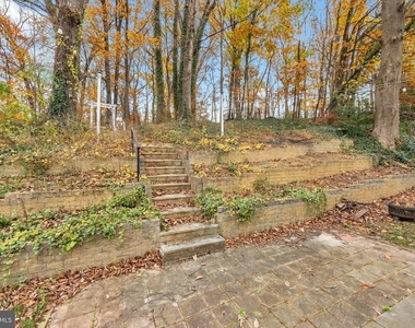 3825 Larchwood Road - Photo Thumbnail 33