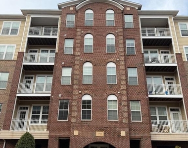 13722 Neil Armstrong Avenue - Photo Thumbnail 2