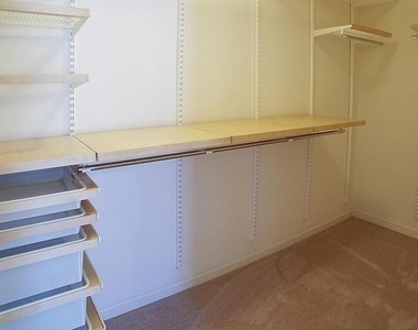 1781 Dawson Street - Photo Thumbnail 9
