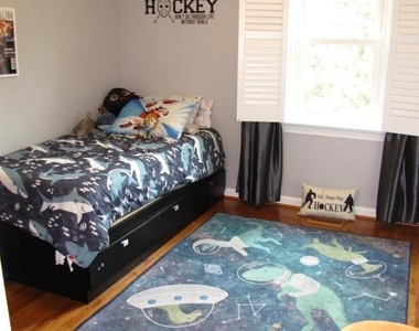 9031 Blarney Stone Drive - Photo Thumbnail 9