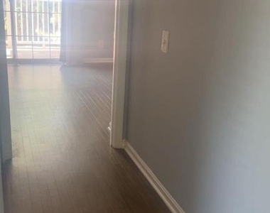 12617 Fair Crest Court - Photo Thumbnail 9