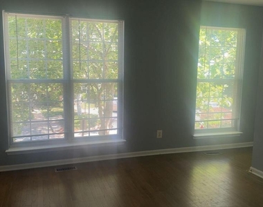 12617 Fair Crest Court - Photo Thumbnail 16
