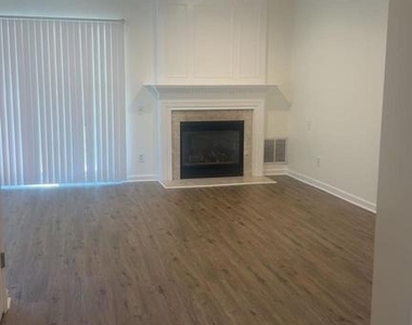 12617 Fair Crest Court - Photo Thumbnail 2