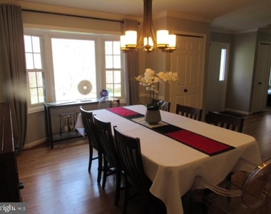 11903 Latigo Lane - Photo Thumbnail 16