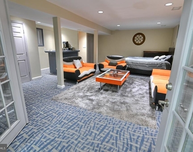 4304 Silas Hutchinson Drive - Photo Thumbnail 36