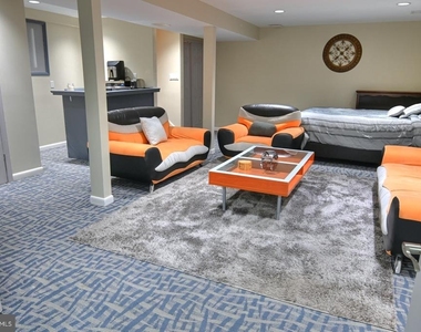 4304 Silas Hutchinson Drive - Photo Thumbnail 35