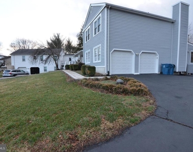 4304 Silas Hutchinson Drive - Photo Thumbnail 50