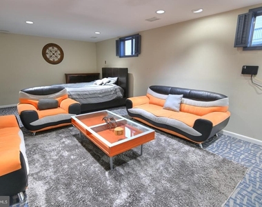 4304 Silas Hutchinson Drive - Photo Thumbnail 39