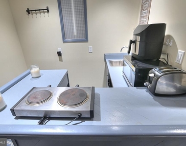 4304 Silas Hutchinson Drive - Photo Thumbnail 23