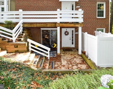 11100 Beaver Trail Court - Photo Thumbnail 1