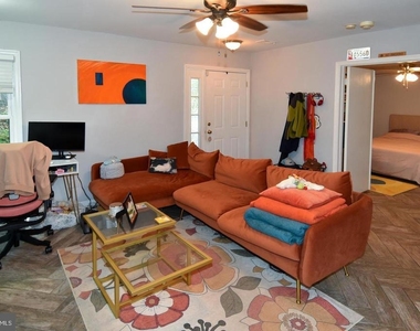 11100 Beaver Trail Court - Photo Thumbnail 14