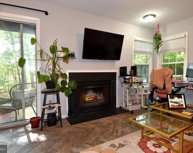 11100 Beaver Trail Court - Photo Thumbnail 13